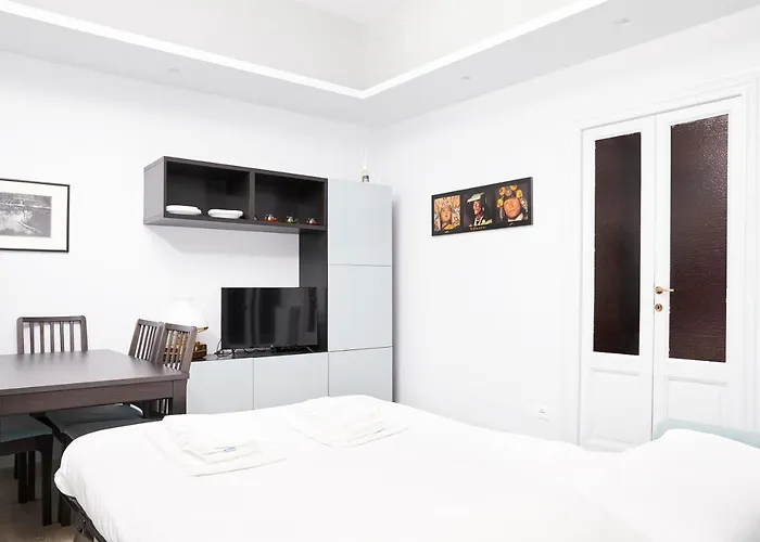 Prestige Boutique Homes - Navigli